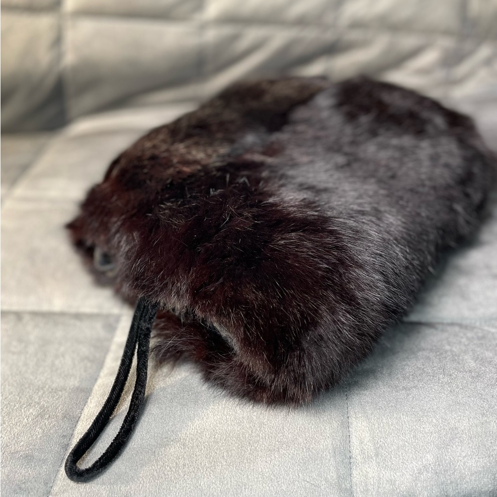 BLACK FUR MUFF WITH WRISTLET